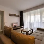 Krone Apartment - New Development Near Mall Coresi With Free Parking
