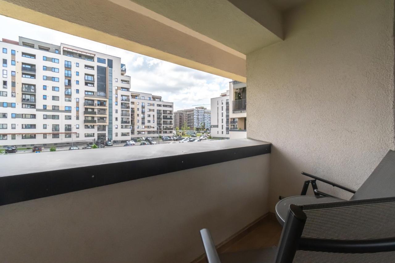 Apartment Krone - New Development Near Mall Coresi With Free Parking *