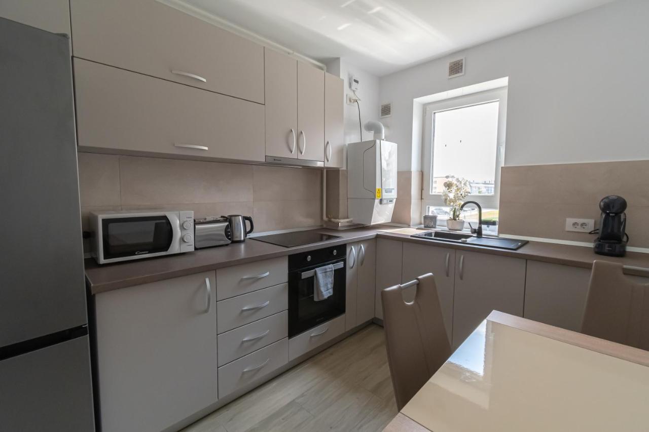 Apartment Krone - New Development Near Mall Coresi With Free Parking Brașov
